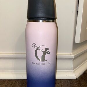 Ceres Chill Pink and Blue Mombre chiller